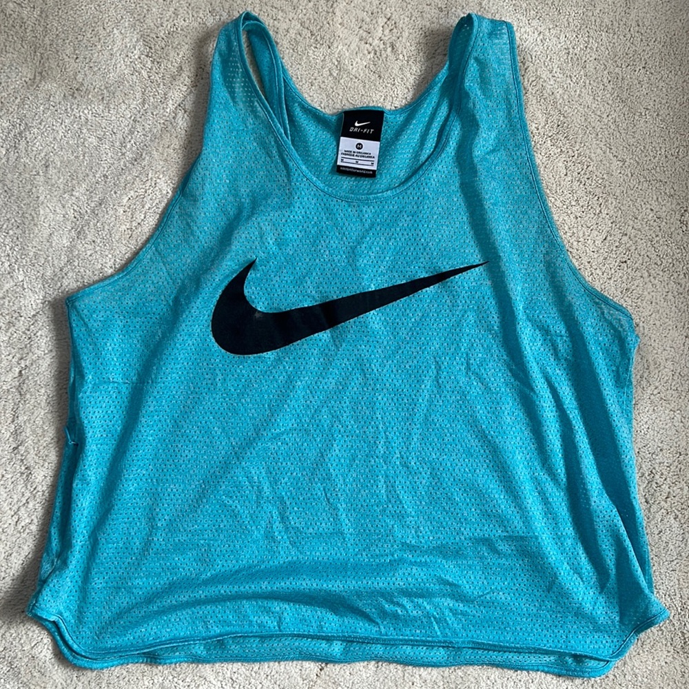 Nike mesh workout top